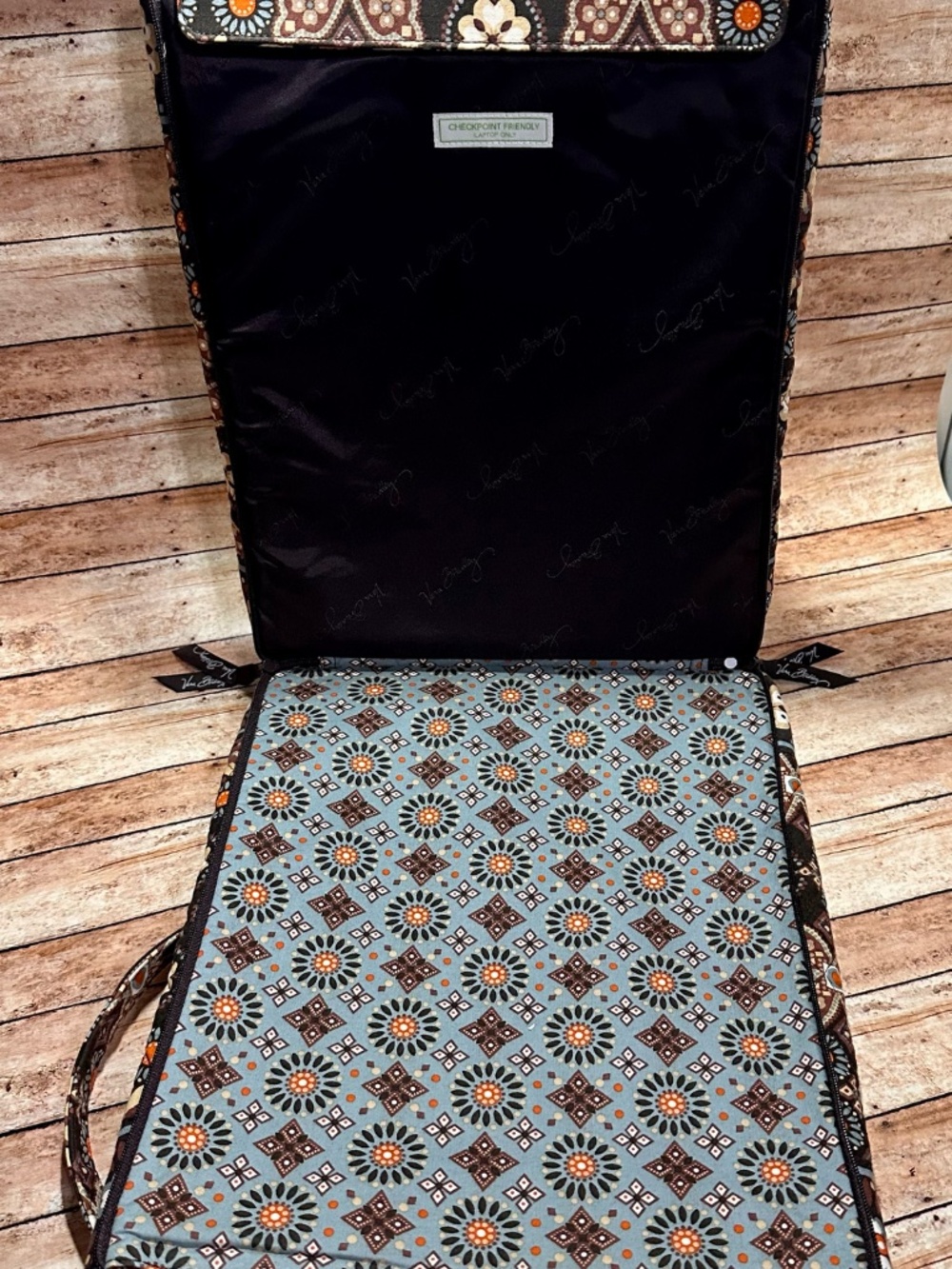 Vera Bradley Canyon Laptop tote - Picture 2 of 5